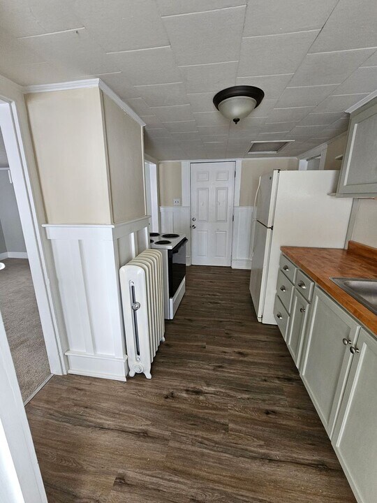 90 Orange St in Manchester, NH - Building Photo