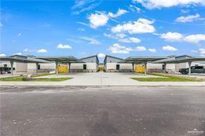 18 Playa Dr in Weslaco, TX - Building Photo