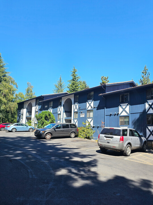 Orchard Park Apartments in Port Orchard, WA - Foto de edificio