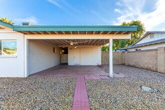 8450 E Indianola Ave in Scottsdale, AZ - Building Photo - Building Photo