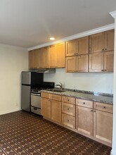 8028 Blackburn Ave, Unit 8028 in Los Angeles, CA - Building Photo - Building Photo