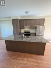 474 Provident Way in Hamilton, ON - Building Photo - Building Photo