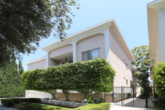 156 N Clark Dr in Beverly Hills, CA - Building Photo - Building Photo