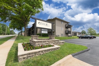 Quail Ridge East Apartments in Springfield, MO - Foto de edificio - Building Photo