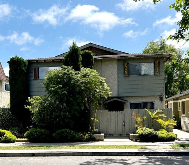 property at 360 Obispo Ave