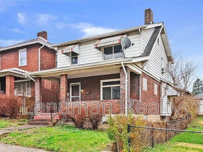 property at 1404 Maple Ave