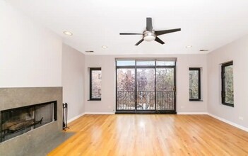 1084 N Paulina St in Chicago, IL - Building Photo - Building Photo