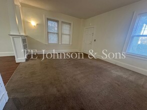 316 S Sunset Dr in Winston-Salem, NC - Building Photo - Building Photo