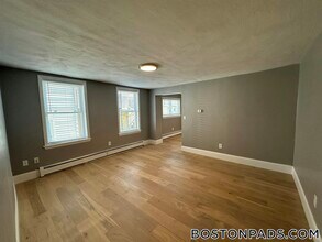 43 Cottage St in Boston, MA - Building Photo - Building Photo