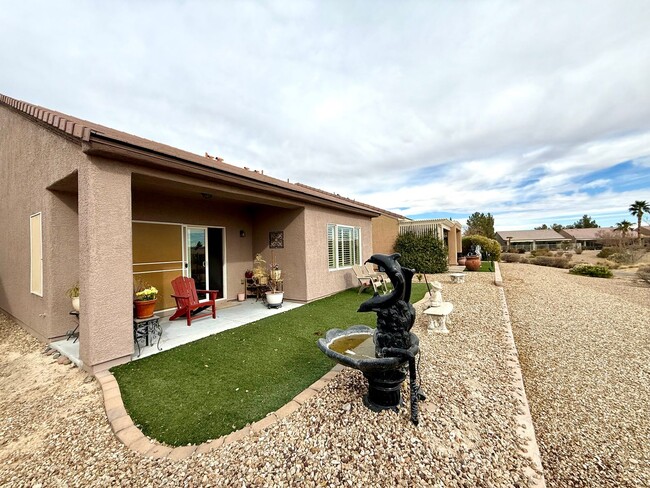 7712 Pine Warbler Way in North Las Vegas, NV - Building Photo - Building Photo