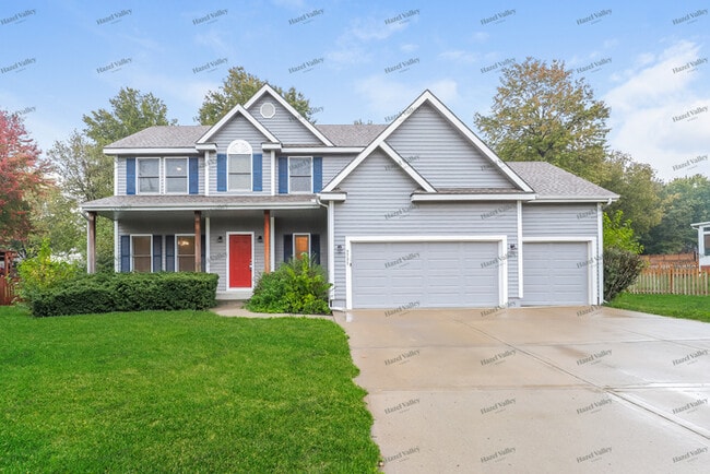 property at 9735 N Willow Ave