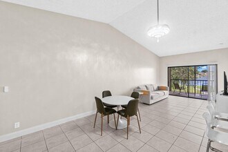 3190 Leewood Terrace in Boca Raton, FL - Building Photo - Building Photo