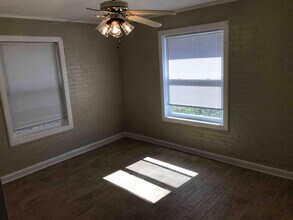 7607 Columbus Rd in Lizella, GA - Foto de edificio - Building Photo