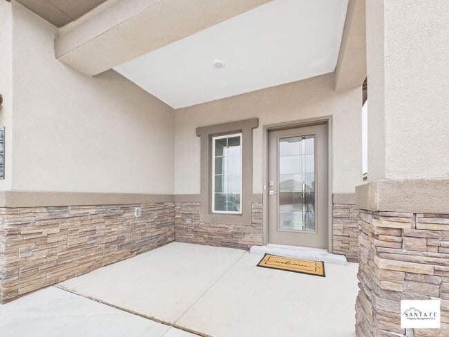 4325 Vista Manzano in Santa Fe, NM - Building Photo - Building Photo