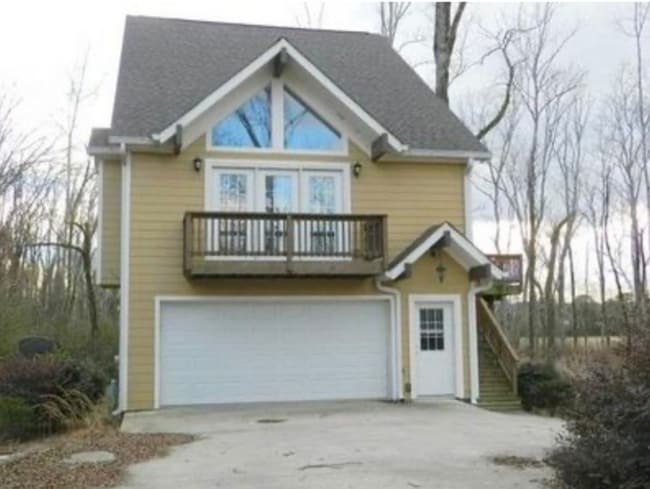 6760 Standifer Gap Rd in Chattanooga, TN - Foto de edificio - Building Photo