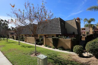 Wood Glen in Alpine, CA - Building Photo - Building Photo