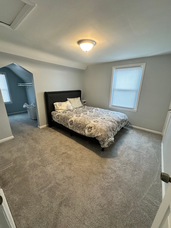 2340 Electric St, Unit 2 in Wyandotte, MI - Foto de edificio - Building Photo