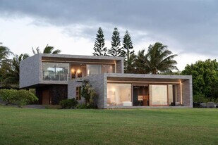 454 Hoolawa Rd in Haiku, HI - Building Photo