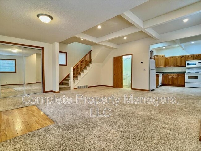 property at 917 James Ave