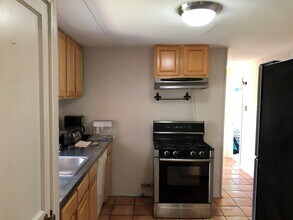 1206 W 51st St in Austin, TX - Building Photo - Building Photo