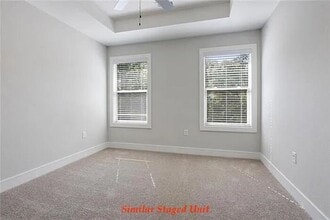 7365 Grand Slam St in Parkville, MO - Building Photo - Building Photo