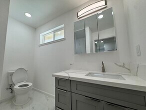 45-669 Waiawi St in Kaneohe, HI - Foto de edificio - Building Photo