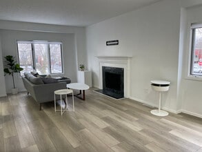 43 Adams St in Rochester, NY - Foto de edificio - Building Photo