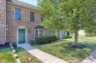 Rockledge Townhomes in Mechanicsburg, PA - Foto de edificio - Building Photo