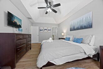 350 Saddle Bridge Dr in Alpharetta, GA - Building Photo - Building Photo