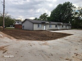 426 Wood Ave in Clearwater, KS - Building Photo