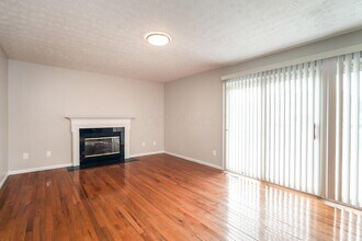 4107 Pathfield Dr in Gahanna, OH - Building Photo - Building Photo