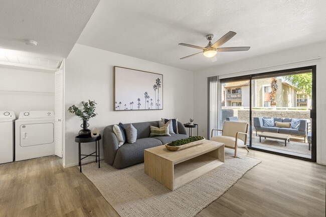 Parklane Commons in Chandler, AZ - Foto de edificio - Building Photo
