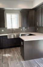 14412 Yukon Ave in Hawthorne, CA - Foto de edificio - Building Photo