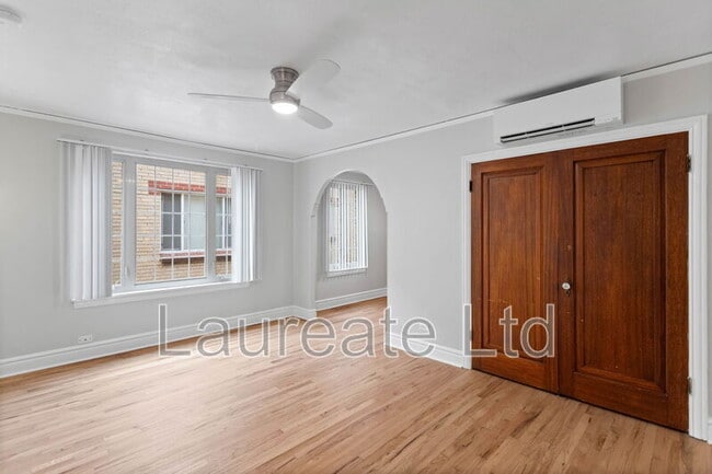 property at 1050 N Pearl St