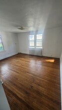 33 Day St, Unit 10 in Fredonia, NY - Foto de edificio - Building Photo