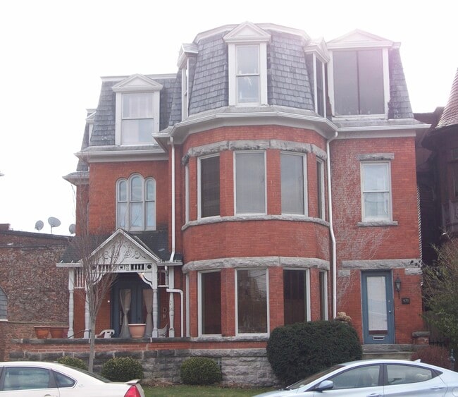 473 Virginia St, Unit Rear