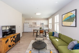 2 and 6 Lamartine in Boston, MA - Building Photo - Interior Photo