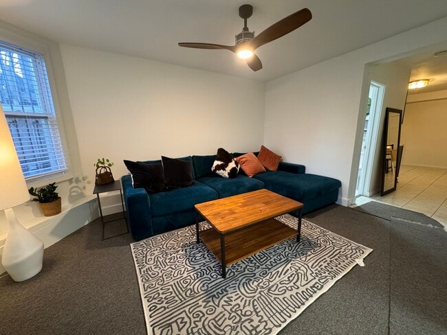 3114 N Central Park Ave in Chicago, IL - Building Photo - Building Photo