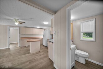 2950 Packinghouse Rd in Alva, FL - Building Photo - Building Photo