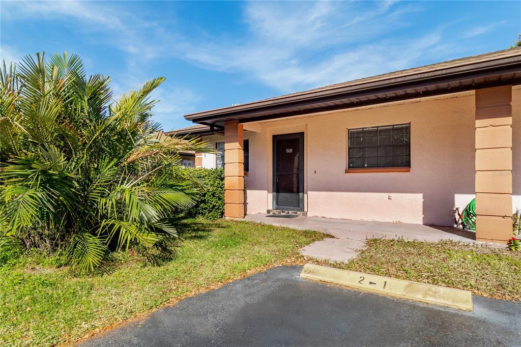 13250 Ridge Rd S in Largo, FL - Building Photo