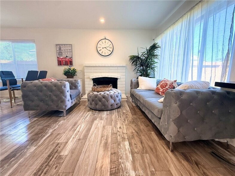 14901 Waverly Ln in Irvine, CA - Building Photo