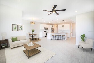 11261 Beach Walk Wy NE in St. Petersburg, FL - Building Photo - Building Photo