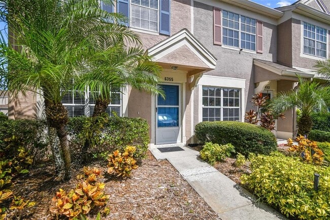 6355 Bayside Key Dr in Tampa, FL - Building Photo - Building Photo