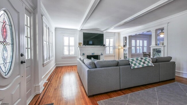 5403 Ventnor Ave in Ventnor City, NJ - Foto de edificio - Building Photo