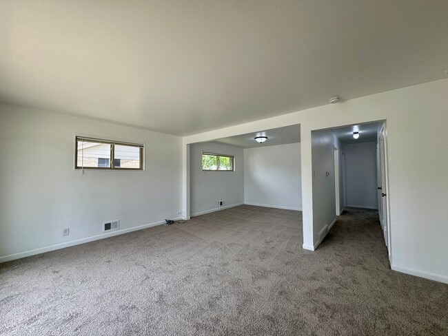 7070 Masey St in Denver, CO - Building Photo - Building Photo