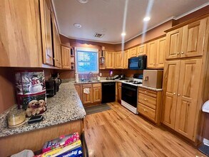 526 Nebraska St in Norman, OK - Building Photo - Building Photo