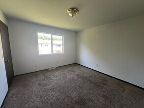 13053 Walnut Point in Elsah, IL - Building Photo - Building Photo