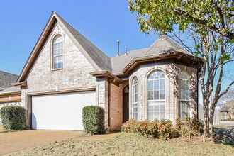 7436 Bakers Glenn Ln in Cordova, TN - Building Photo - Building Photo