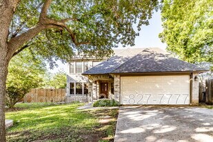 7426 Rainfall Park in San Antonio, TX - Building Photo