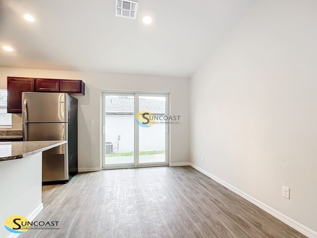 8608 N Gilovu Dr in Citrus Springs, FL - Building Photo - Building Photo